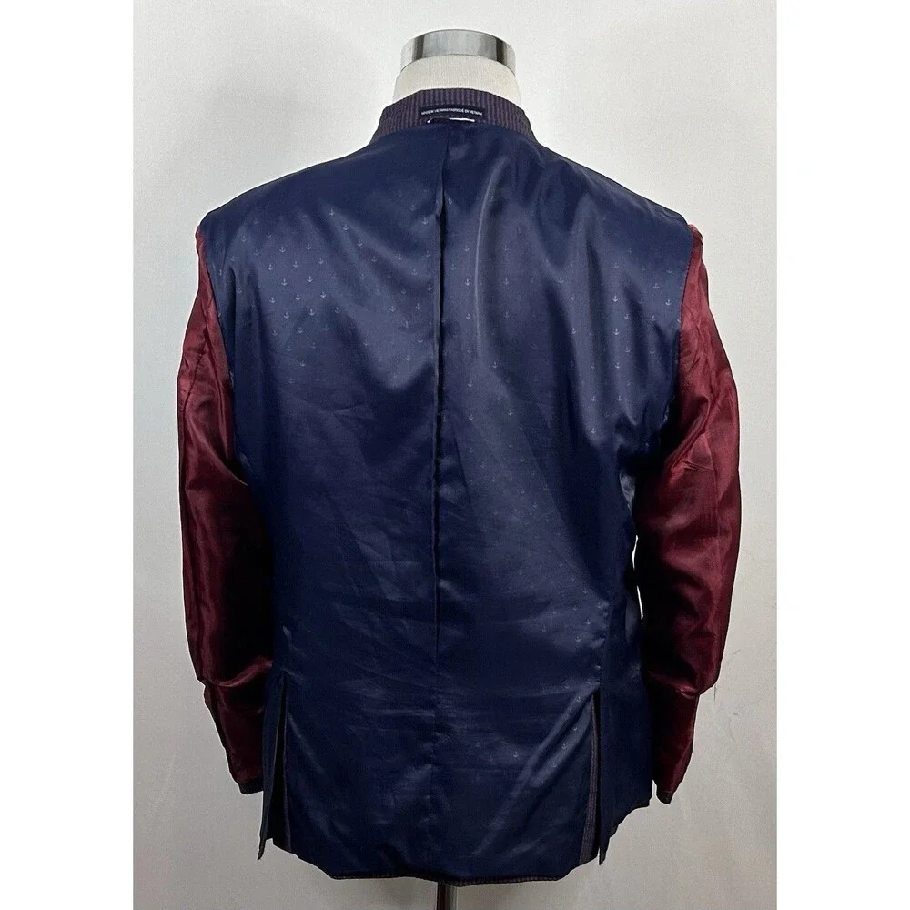 Tommy Hilfiger 42S Seersucker Sport Coat Red Blue Striped Two Button Double Vent - Picture 8 of 8